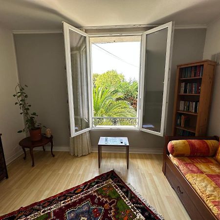 Villa la Désirée - haut de villa,62m2 , 3 pièces , 6 lits, 8 persons max,120m2 Jardin avec parking Antibes Extérieur photo